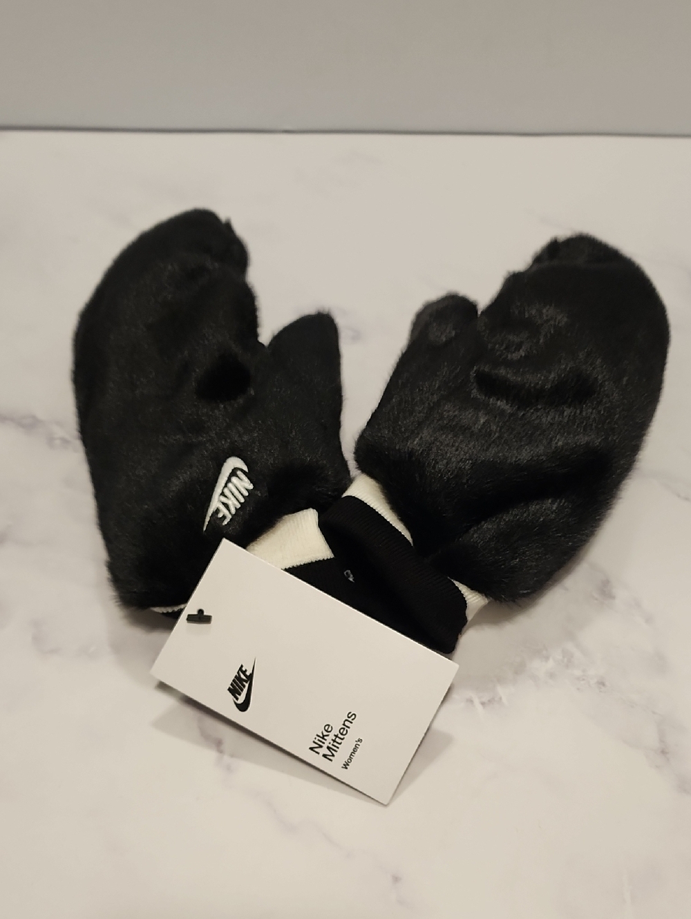 Nike Black Faux Fur Mittens - Cozy  Women's Winter Gloves